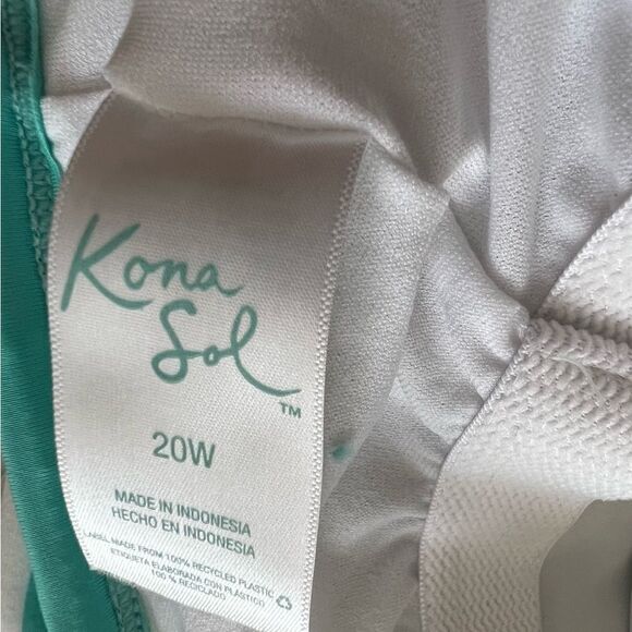 Kona Sol Bathing Suit - Picture 2 of 3
